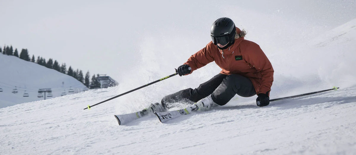 Skiing in the Alps - Ski and Snow equipment at Chelston Outdoor